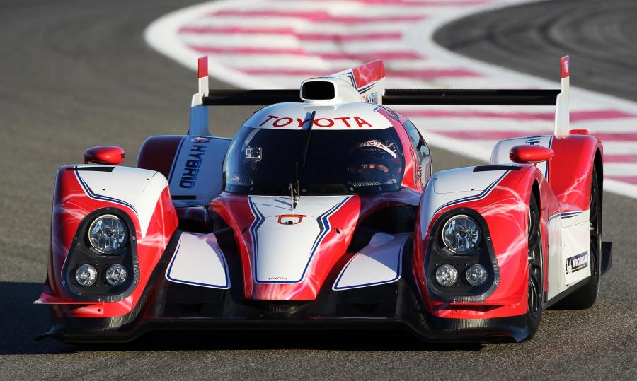  Toyota TS030 Hybrid 2012 года  (фото 31 из 39)